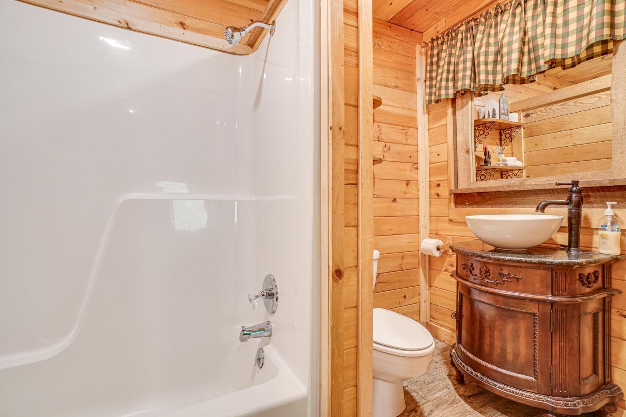 הוילה Sautee Nacoochee North Georgia Mtn Escape With Hot Tub And Games! מראה חיצוני תמונה